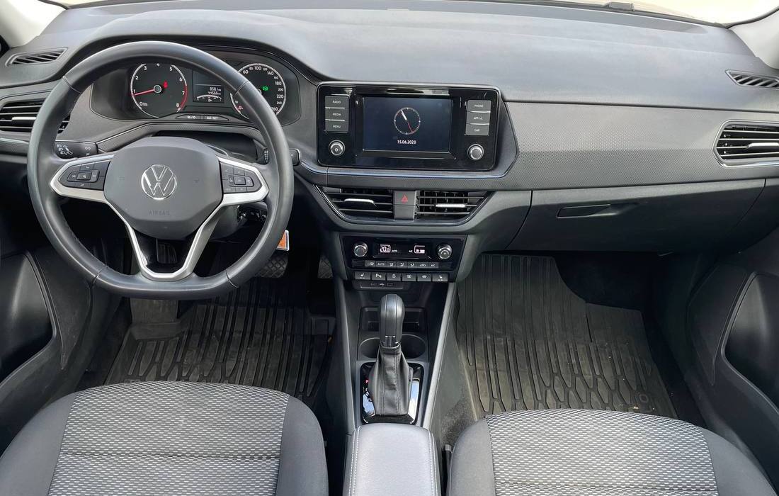 VW Polo Liftback